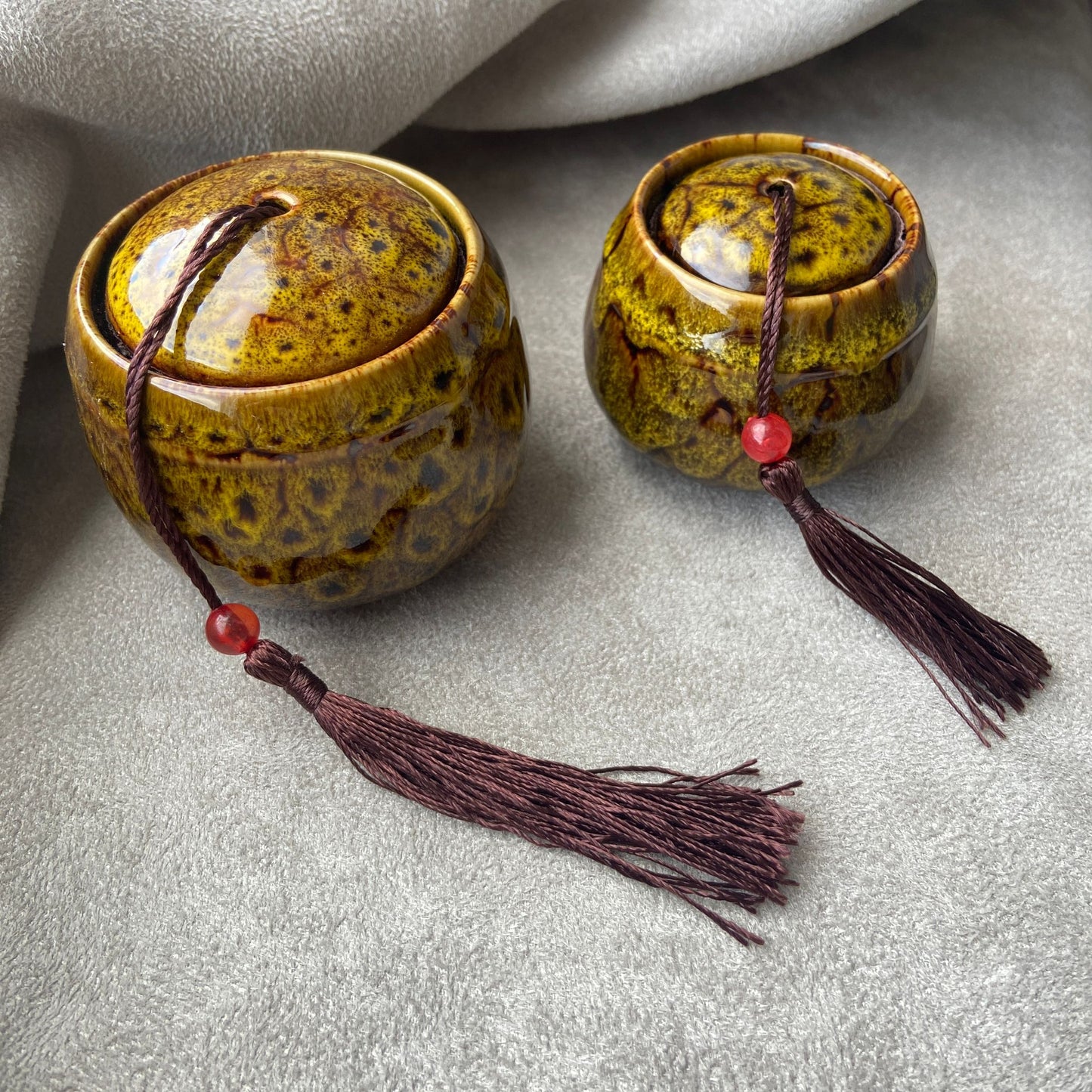 Luxury Funeral Urn 130ML - Ceramic - Mini Cremation Urn - GREEN