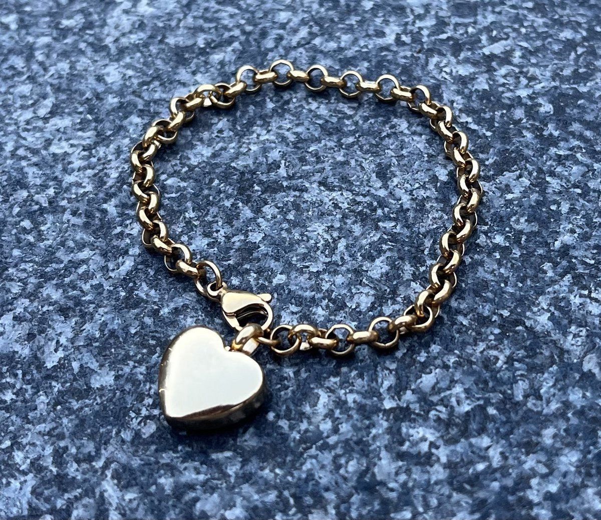 Bracelet with ash pendant - Urn - Gold - Heart - Mini urn - Engravable