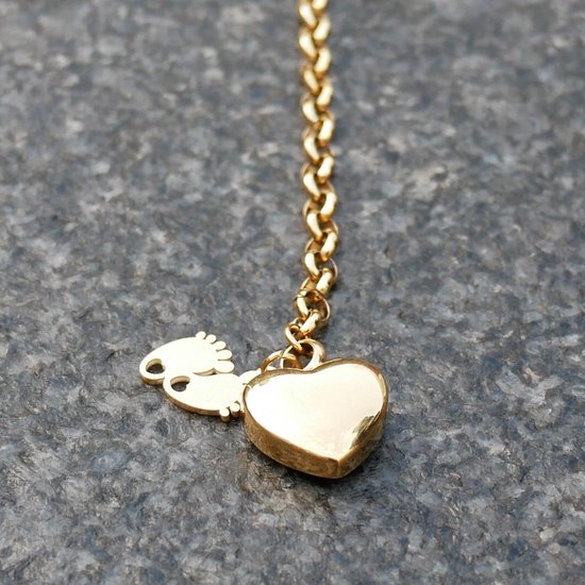 Bracelet with ash pendant - Urn - Gold - Baby - Child - Footprint - Heart - Mini urn - Engravable