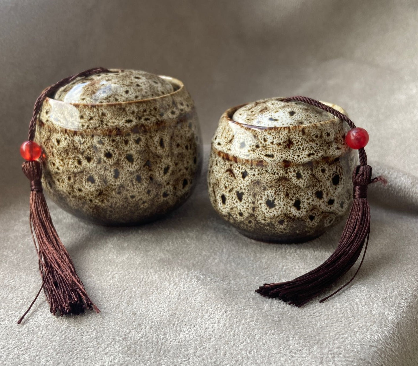 Luxuriöse Bestattungsurne 130 ml – Keramik – Mini-Urne für Bestattung – Creme