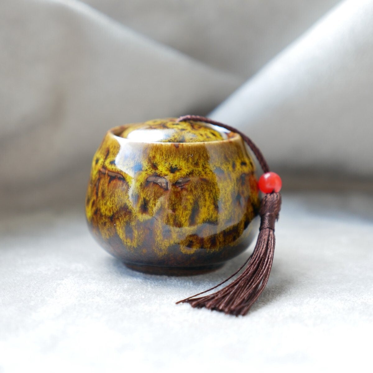 Luxury Funeral Urn 130ML - Ceramic - Mini Cremation Urn - GREEN